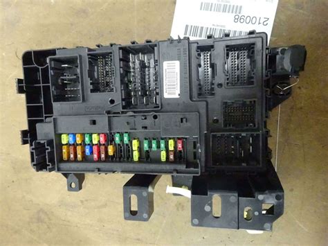 2008 mercury mountaineer smart junction box 2|2008.